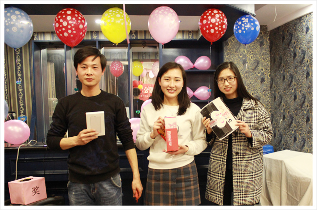 三等獎(jiǎng)獲得者合影-上海川奇